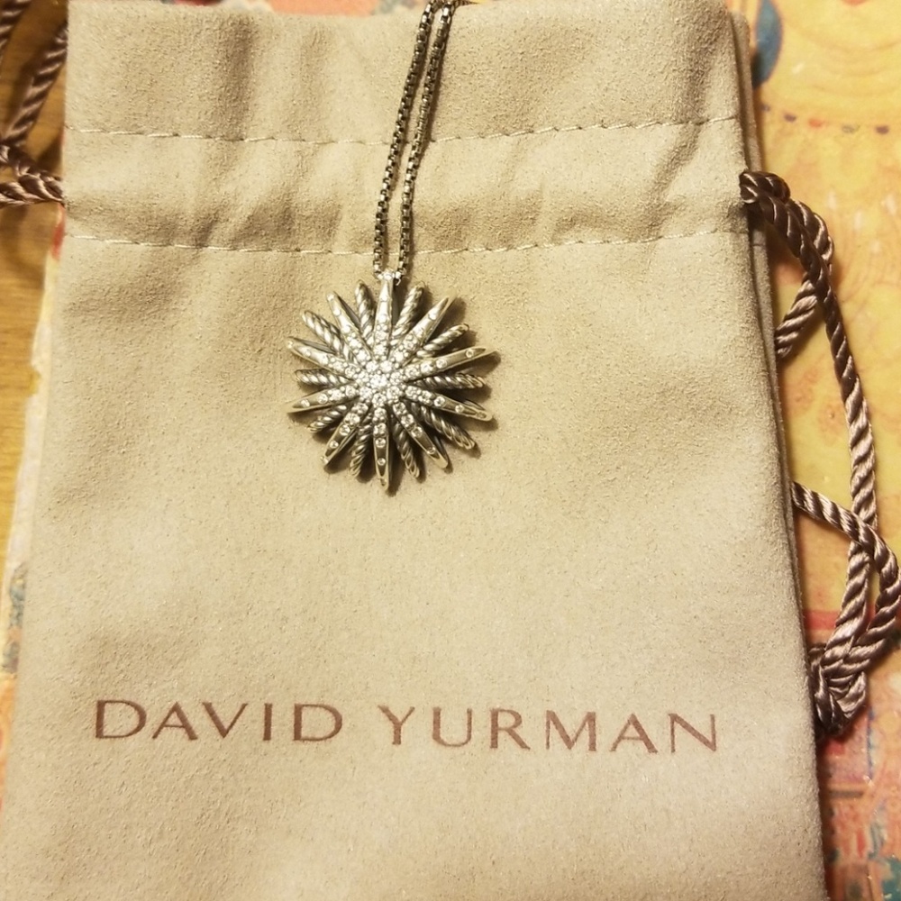 Medium Starburst David Yurman necklace